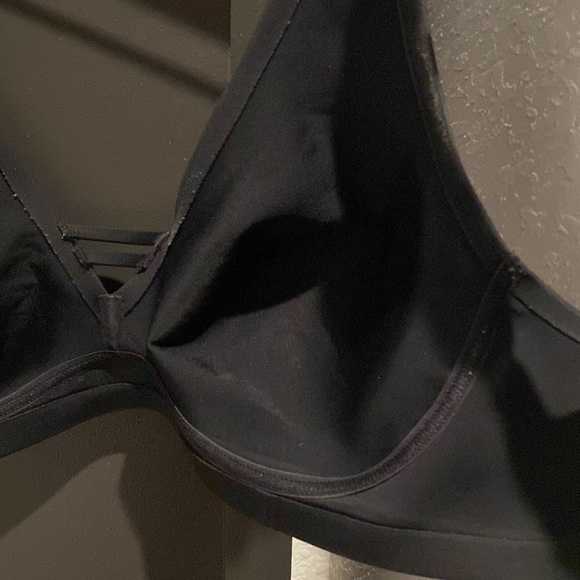 SOLD Soma Essentials Unlined Wireless Bra - Picture 9 of 9